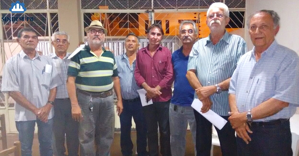 Presidente realiza encontro com colegas de Itaporanga e Patos